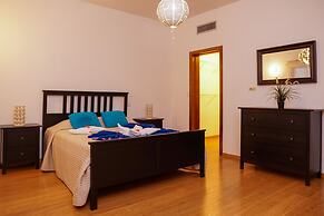 Sybaris Residences