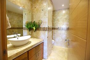Sybaris Residences