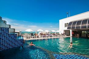 Flipper House Hotel