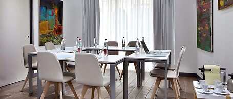 Serotel Suites