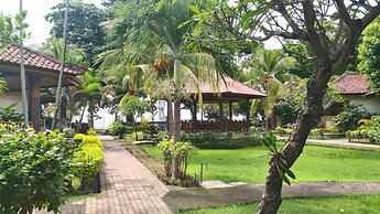 Lovina Beach Hotel