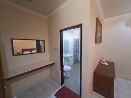 Lovina Beach Hotel