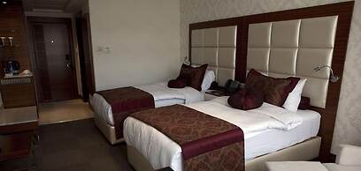 Grand Park Hotel