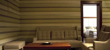 Grand Park Hotel