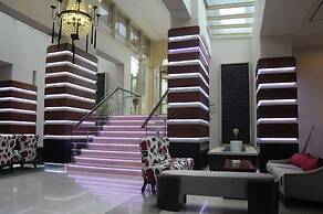 Grand Park Hotel