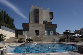 Grand Park Hotel