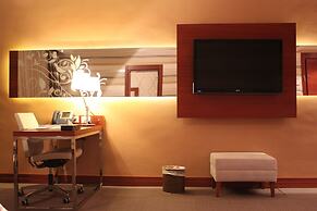 Grand Park Hotel