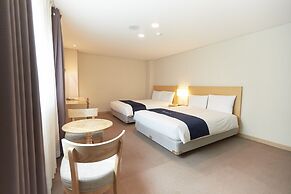 Tower Hill Hotel