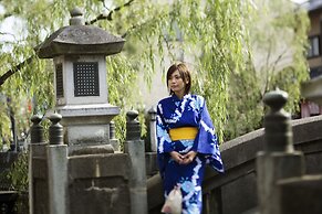 Mikuniya