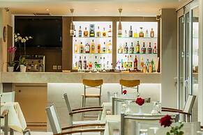 Anna Hotel