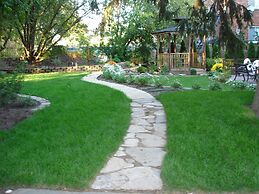 Susan's Villa B&B by Elevate Rooms