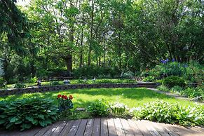 Susan's Villa B&B by Elevate Rooms