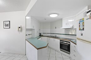 White Crest Apartments