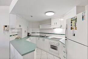 White Crest Apartments