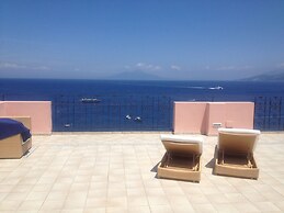 Capri Inn