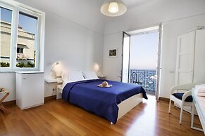 Capri Inn