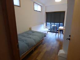 Guesthouse Hyakumanben Cross