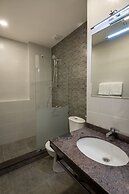 Olympia Hotel