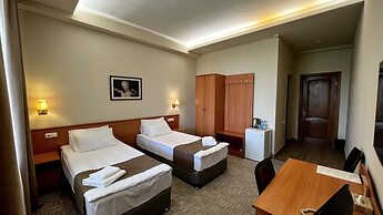 Olympia Hotel