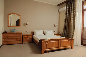 Olympia Hotel