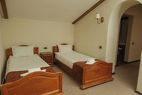 Olympia Hotel