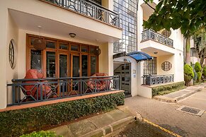 Meltonia Luxury Suites