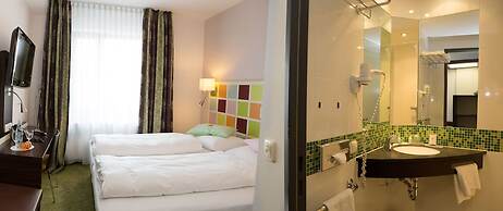 Hotel Arooma