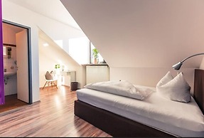 Hotel Arooma
