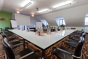 Hotel Arooma