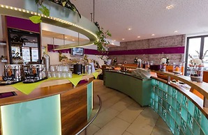 Hotel Arooma