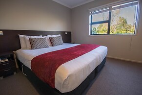 Amity Court Motel