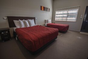 Amity Court Motel