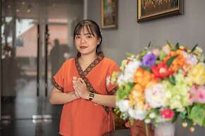 Aiyara Grand Hotel