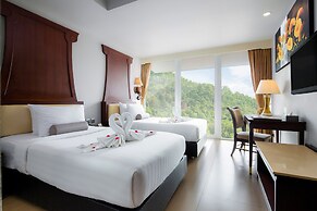 Aiyara Grand Hotel
