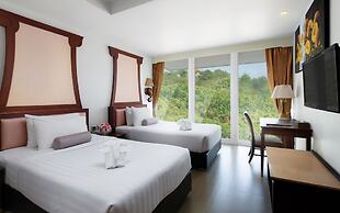 Aiyara Grand Hotel