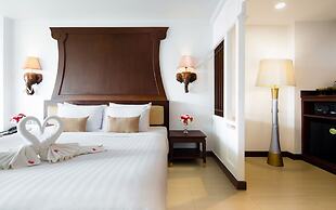 Aiyara Grand Hotel
