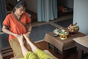Aiyara Grand Hotel