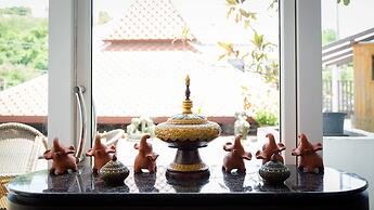 Aiyara Grand Hotel
