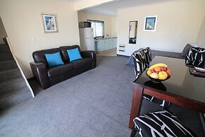 Palm City Motor Inn