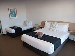 Palm City Motor Inn
