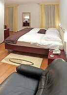 Hotel Monika