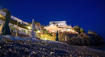 Beach Hotel Plaza