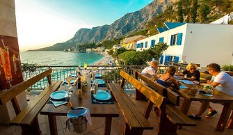 Beach Hotel Plaza