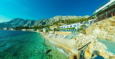 Beach Hotel Plaza