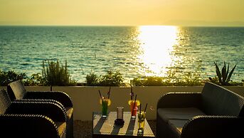 Beach Hotel Plaza