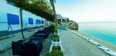 Beach Hotel Plaza