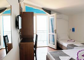 Beach Hotel Plaza