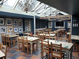 The Nags Head