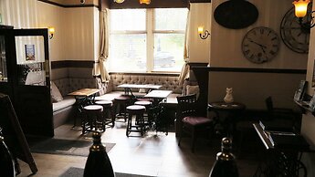 The Fox & Hounds