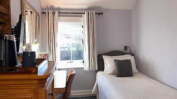 Greylands Guest House